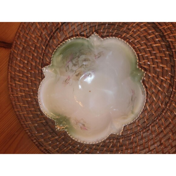 Antique RS Prussia Porcelain Footed Bowl Scalloped Edge Gardenia Gold Rim drops, - Picture 9 of 15